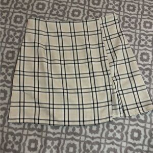 Plaid tan split front skirt